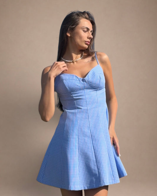 Sukienka w stylu cottagecore